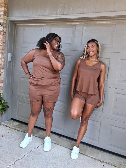 Downtown Brown Everyday Short Set